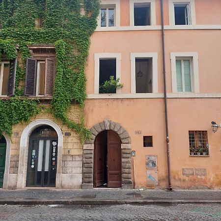 Borgo Pio 182 Vatican Suite โรม ภายนอก รูปภาพ