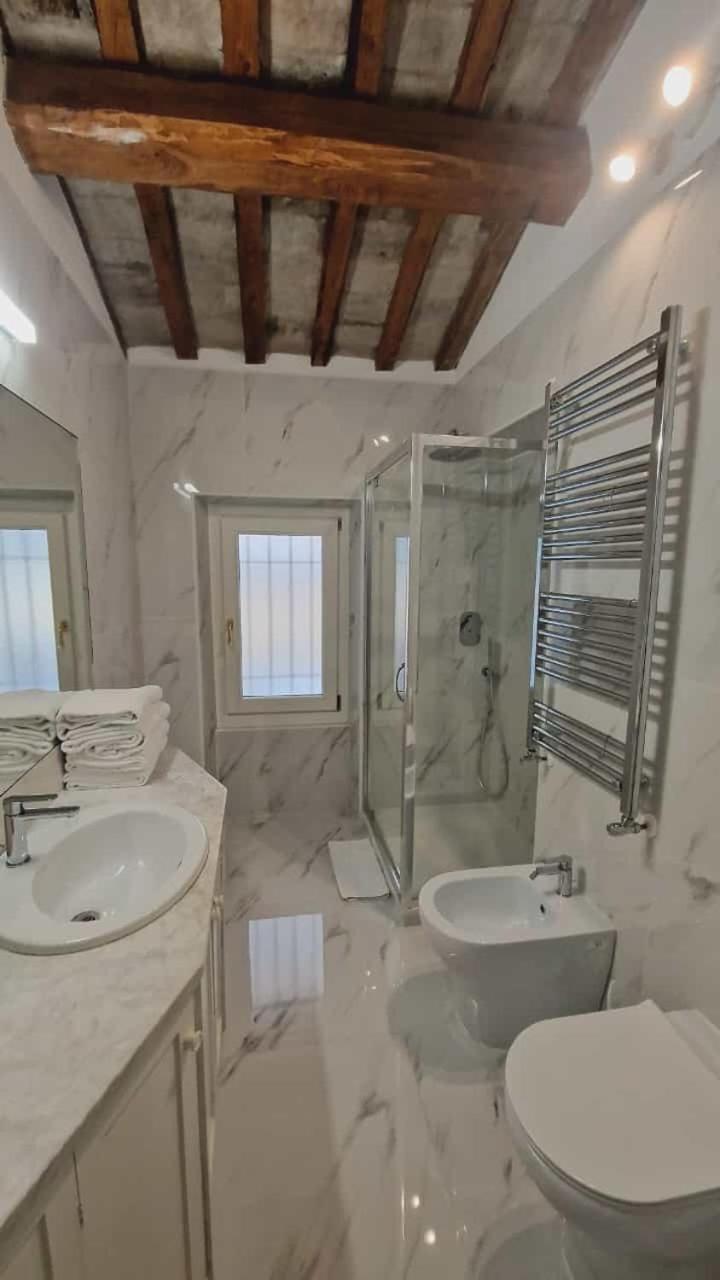 Borgo Pio 182 Vatican Suite โรม ภายนอก รูปภาพ